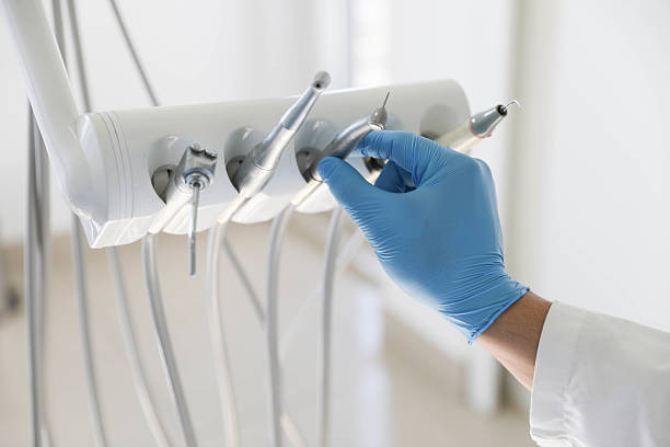 Professional Emergency Dentist technician working in Burgettstown, PA